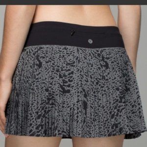 Lululemon Pleat to Street Skirt, Size 4